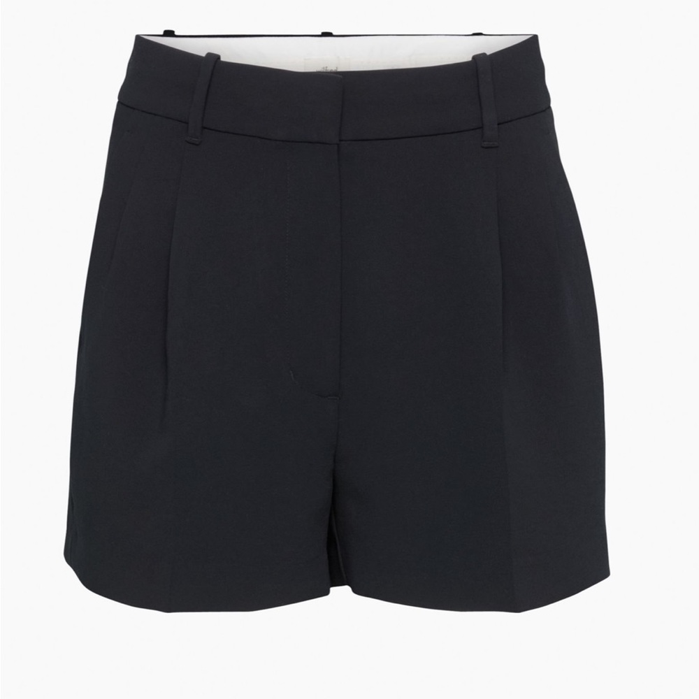 Aritzia Wilfred Effortless Short 3"